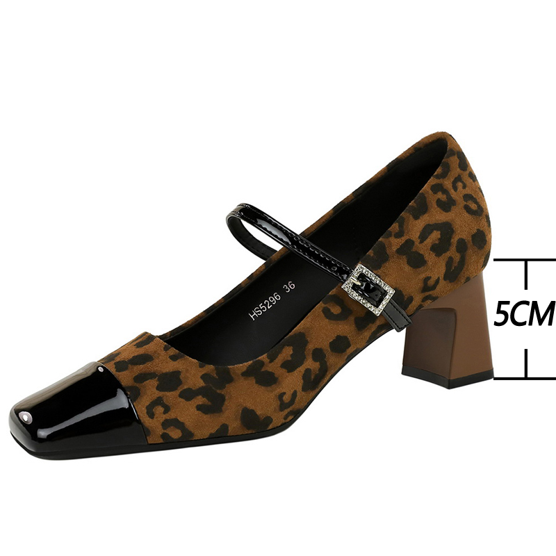 أحذية BIGTREE نسائية بنقشة الف - مراجعة Shoe Tree وسعره
